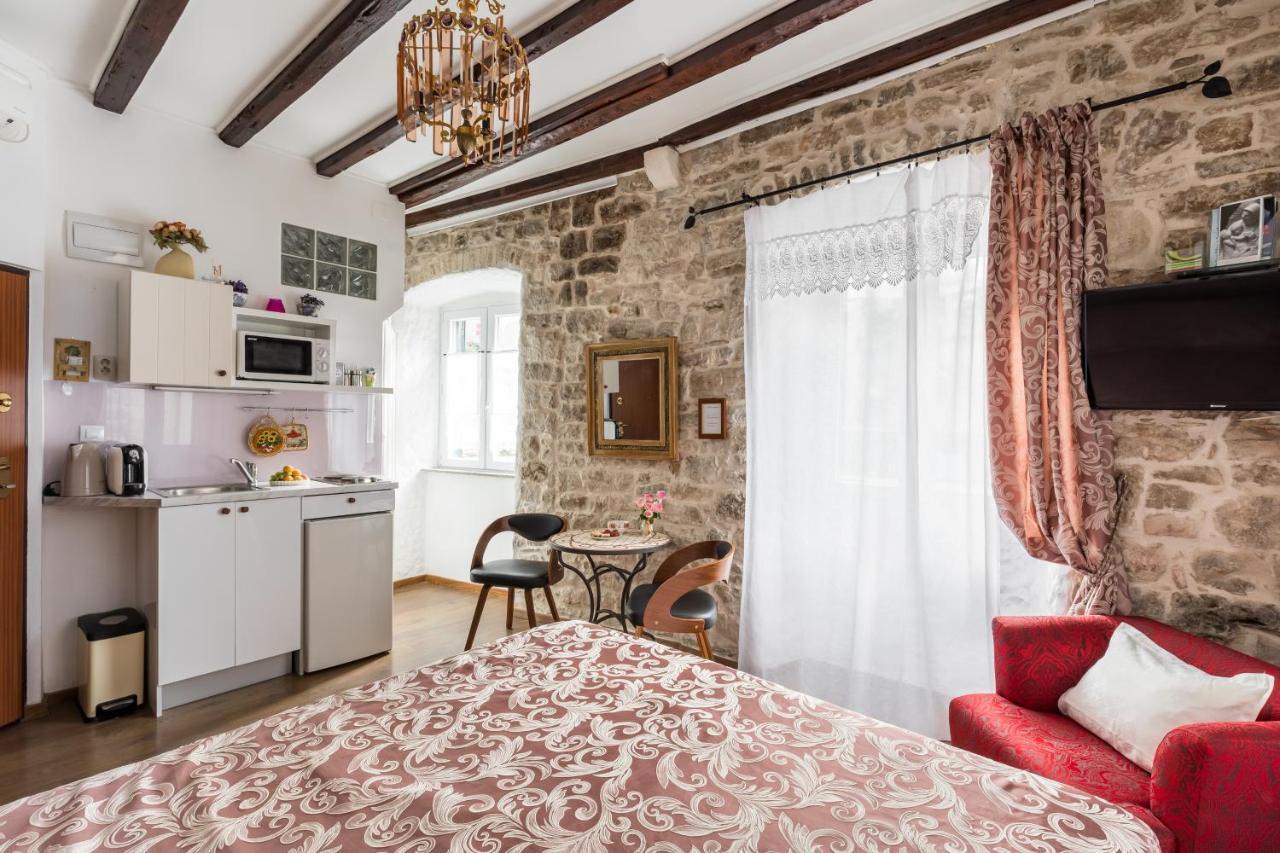 Apartments Kaleta Split Extérieur photo